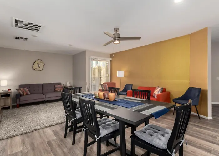 Holiday home Super Sanctuary I 2 Bedroom Ensuite, Patio, Sunrises Sun City West