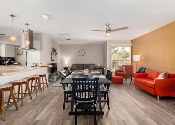 Holiday home Super Sanctuary I 2 Bedroom Ensuite, Patio, Sunrises Sun City West